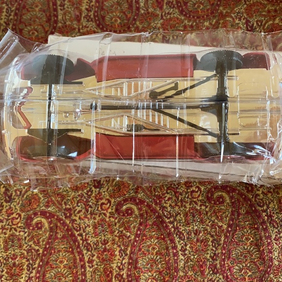 Vintage Golden wheels die cast Pepsi 1:24 Ford 1940 reproduction delivery truck - Picture 10 of 11